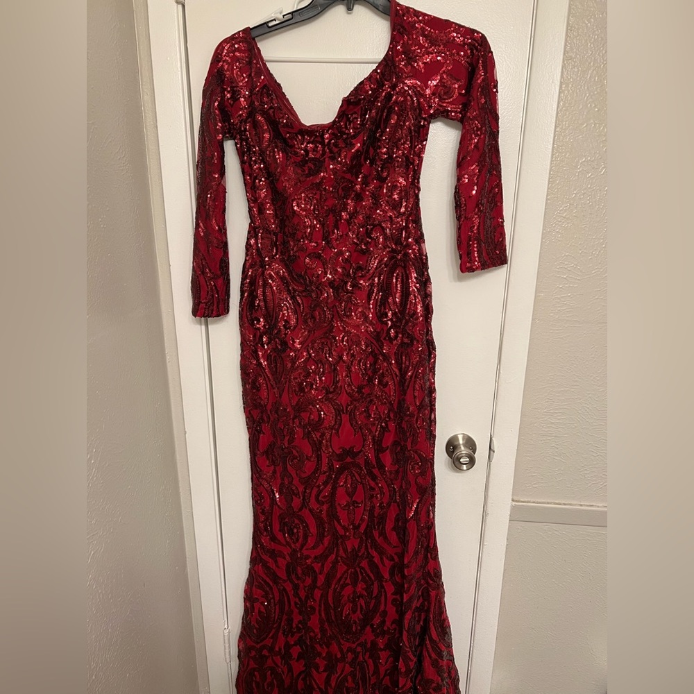 Dark red formal dress. Off the shoulder size large.